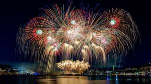 Your photos show 4th of July fireworks dazzle over Seattle's Lake Union and beyond