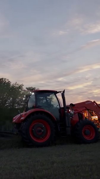 2.9K views · 87 reactions | Rolling in Efficiency. Check out our lineup of balers and our all-new BV5200 4X6 foot balers on KubotaUSA.com #KubotaCountry #KubotaUSA #Kubota #Baler #AG | Kubota Tractor Corporation | Facebook