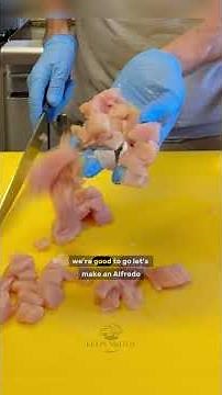 Chicken Alfredo #tutorial #oldscoolkevmo #sororitychef #unr #reno #nevada #pibetaphi #piphichef