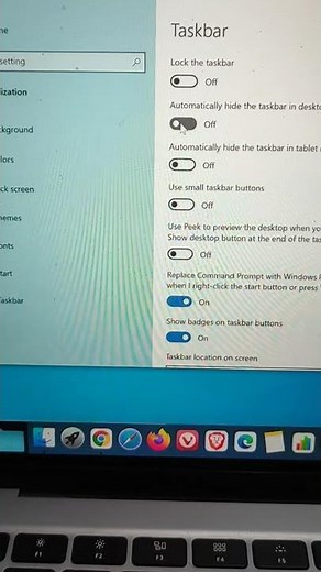 How to change taskbar settings in windows 10