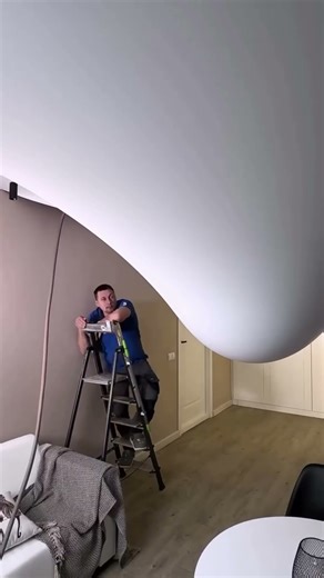 the ceiling has melted.#shorts