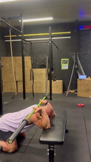 Coaching Tips - Elbow on bench Back Rack