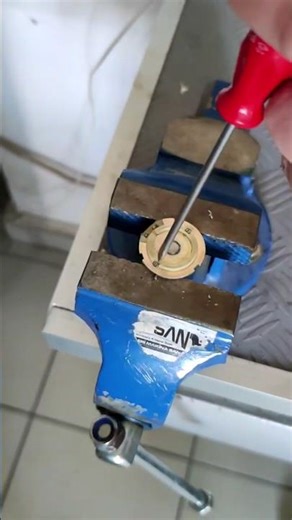 İçinde Neodyum Mıknatıs Bulunan Nadir Cihaz #neodymium #mıknatıs #define