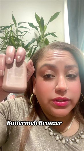 Buttermelt Bronzer @NYX Professional Makeup #nyxcosmetics #makeuptutorial #tiktokshopcreatorpicks #tiktokshopblackfriday