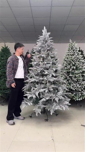 The Christmas tree factory is here! welcome collaboration. please Contact me! #factory #christmas #christmastree