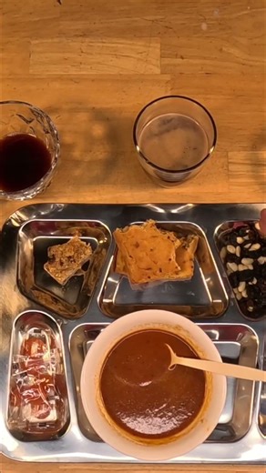 British Troops' Secret Mess Kit Revealed! Hot Meals & Drinks!