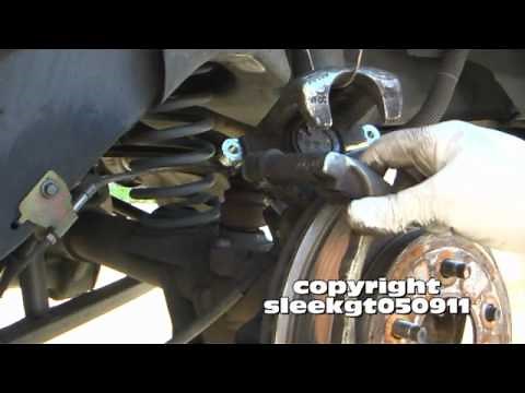 Rear brake pad/disc replacement 2006 Ford Mustang GT