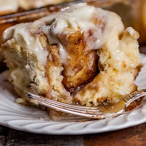 The BEST Cinnamon Roll Recipe with the Secret Ingredient