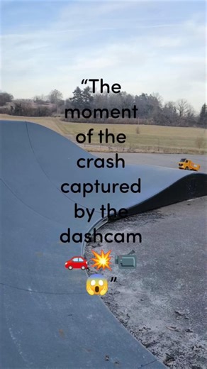 “Crash moment captured by the RC car’s camera 🚗💥📹” #rctruck #rcexcavator #rcconstruction #toys