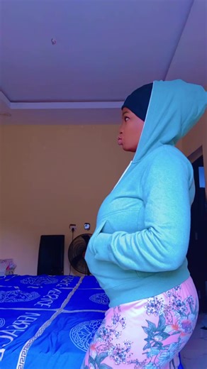 girlblink02 (@girlblink02)’s videos with original sound - OLA LYRICS🎶✍️