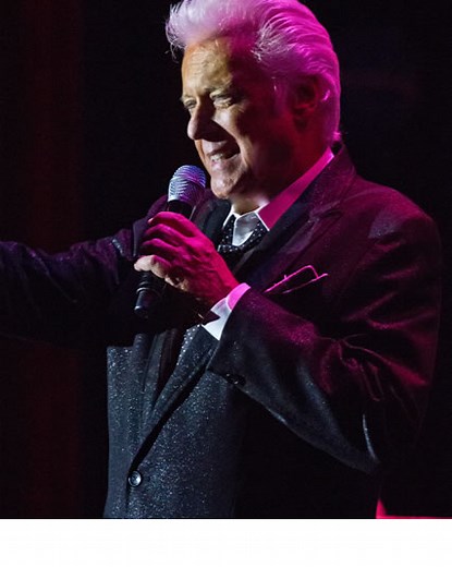 BIO - The official Jack Jones website