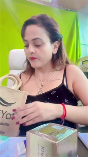 2.7K views · 34 reactions | Skin Care 7053989332 Add- CSC Market, Sec-18B, Dwarka, NewDelhi - 110078#facetreatment #faceglow #facebrightening #skincare #viral #nishalambha #instagood #pigmentationtreatment | Nisha Lambha - Sparsh Beauty Care & Hair Treatment LLP | Facebook