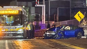 Man dies after head-on crash with MBTA bus in Lynn