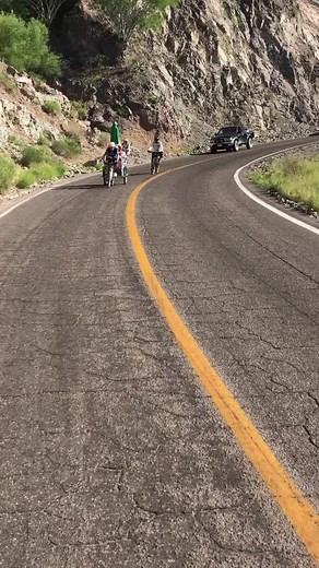 10K views · 211 reactions | Cuesta Abajo en “Ligui” llevando a La Virgencita de Guadalupe Cruzando La Sierra La Giganta y llegar al Mar de Cortés en El Bello Puerto de Loreto BCS en el Día￼￼ 5 del Recorrido de David El Peregrino. Fuente: Camara De Mike | El Metichon | Facebook