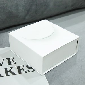 [Hot Item] Offset Printing Rectangle Forests Packaging Group Paper Shipping Calendar Box