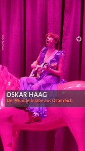 Die Generation Z ist „internetverblödet“ — solche Aussagen nerven Singer-Songwriter Oskar Haag. In den Songs seines Debütalbum „Teenage Lullabies“ verarbeitet er auch den Weltschmerz seiner Generation. | ttt - titel thesen temperamente