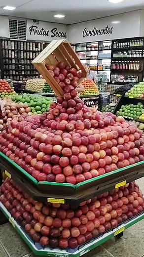 #TeAmoComOrgulho #flv #maçakızı8 #frutas #supermercado #agro #ceasa #verduras ##layout #verduras #hortifruti #ceasagoianiagoias #ceagesp