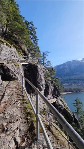 ONE OF THE STEEPEST HIKES IN WA - #shortvideo #mountains #shorts