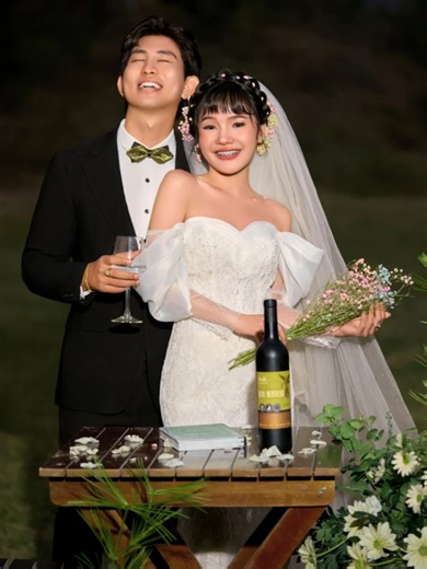 Nature , Love and Us.....ဒါဘဲ လုံလောက်ပါတယ် 🤍 Group name - United Force Model - @phyulay1170 @phonemyat688 💠💘 ဘဝရဲ့ မေ့မရနိုင်စရာ အမှတ်တရပုံရိပ်လေးတွေကို အကောင်းဆုံး အရာတွေနဲ့ အသစ်သစ်သော ပုံရိပ်တွေကို စဉ်ဆက်မပြတ် ကြိုးစား ဖန်တီးပေးနေတဲ့ Together ရဲ့ Professional Team Member များ ကိုယ်တိုင် အပြိုင်အဆိုင် ကြိုးစားအားထုတ်ထားသော Creative Photo ကို သဘောကျ နှစ်သက်တယ် ဆိုရင်တော့ Like & Share တွေ ပေးပြီး ပါဝင် အားဖြည့် အမှတ်ပေး ပေးပါရန် ဖိတ်ခေါ်အပ်ပါသည် . . . 🥰🥰🥰 @together.wedding.studio2 @togethe