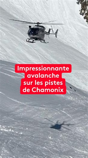 Avalanche Spectaculaire à Chamonix - Heureusement Pas de Victimes