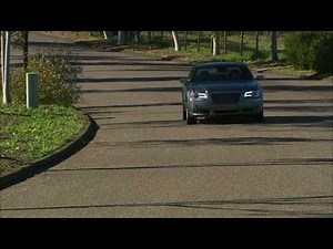 2011 Chrysler 300 C Video Review
