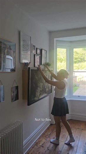 4.2M views · 14K reactions | Not to flex but DropTop is amazing  #homeoffice #desksetup #desk #homedecor #gallerywalldecor | Pith & Stem | Facebook