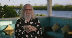 Tonight, celebrate comedy great Billy Connolly with famous fans including Sirs Elton John & Paul McCartney, and many more! They might make you cry… laughing 😉 ITV 10.45pm Billy Connolly Elton John Paul McCartney Sheridan Smith Whoopi Goldberg Russell Brand Lenny Henry | National Television Awards