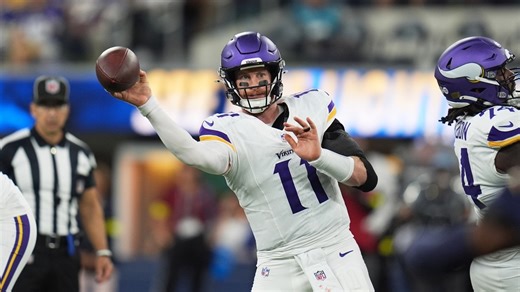 Vikings bring back veteran Carson Wentz for more quarterback depth behind Murray and McCarthy