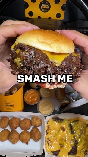 Delicious Smashed Burgers and Chicken Delights at Smash Me