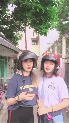 Casual Street Style: Exploring Urban Fashion