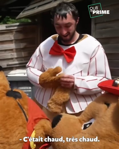 311K views · 2K reactions | "Est-ce que je ne vais pas tomber dans les pommes ?" Les comédiens dans les costumes d'ourson se font exfiltrés car ils ne tiennent plus sous la chaleur !掠 "Les parcs d'attractions préférés des français, Jardin d'acclimatation, Spirou, Petit Prince : ces parcs qui rêvent de détrôner Mickey", avec Camille Cerf, lundi 23 juin à 21h05 dans GulliPrime | Gulli | Facebook