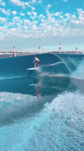 Wave Pools: Exploring the Surfer's Paradise