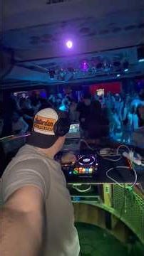 RETRO was an absolute zoo last weekend! Shout out to everyone for pulling up 🙏🏼