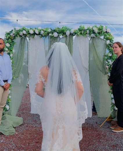 The groom's reaction 🤧 #videography #wedding #weddingvideo #documentary #weddingtok