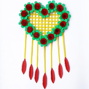 185K views · 51 reactions | very easy paper flower wall hanging craft for home decorations/ easy home decor ideas #homedecor #diy #craft #handmade #wallhanging #wallmate | Creative ViNii | Facebook