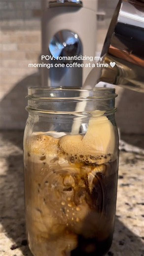 Ninja Coffee Maker: Cozy Morning Coffee Routine at Home