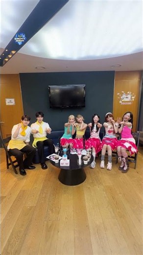 대기실 친구 「#RESCENE #리센느 등장☆ #엠카운트다운 #MCOUNTDOWN #대친소 #대기실친구를소개합니다 #MnetPlus