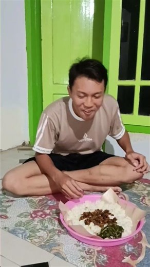 Makan besar pakai lauk bekicot rica² #makanbesar