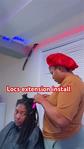 Microlocs extension install #locs #braids #hairstyle #twostrandtwist #naturalhair