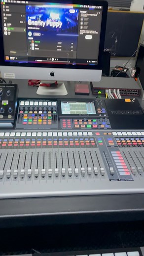 946 reactions · 36 comments | #StudioGear addiction for the love of music  Legends never quit   @turnkeymusicandmultimedia : #studiogear #recordingstudio #djlife | Oskido | Facebook