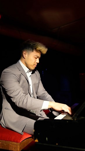 Jeffrey on Instagram: "How to play ANY song on the piano 🎹"