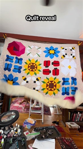 A quilt for the guest room #quilt #quiltersoftiktok #garden