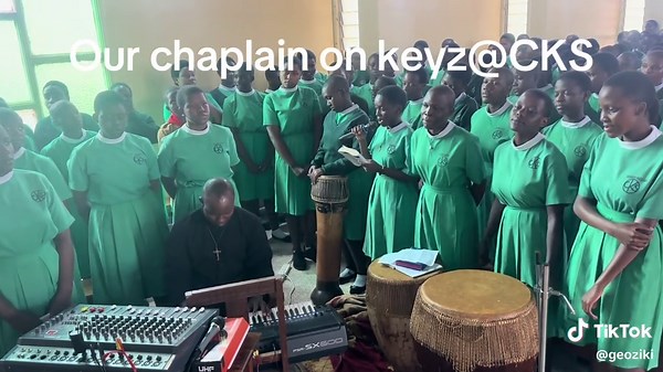 Chaplain's Keyboard Performance with Children Choir