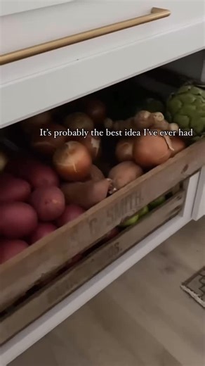 THE DESIGNORY - Made by Designers. Made for You. on Instagram: "Had to share this genius kitchen design moment! Vintage wooden crates reimagined as functional drawers — the perfect way to store produce while keeping everything dry, organised and looking market-fresh. Such a clever way to bring rustic charm, natural textures and a touch of vintage style into modern kitchen joinery. Obsessed! Design genius by @decinces_design_build #kitchendesign #kitcheninspo #kitchenhack #vintagefurniture #vinta