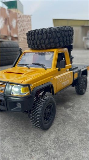 RC Recovery Truck Off Load Big Tyre | Remote Control #shorts