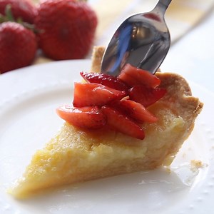 264K views · 50 reactions | STRAWBERRY LEMON BUTTERMILK PIE is the best pie recipe! Print the complete recipe here: https://www.recipegirl.com/strawberry-lemon-buttermilk-pie/ | RecipeGirl | Facebook