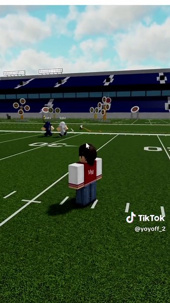 Throwing a perfect slant, tips from a global QB #footballfusion #footballfusion2 #footballfusionroblox #ff2