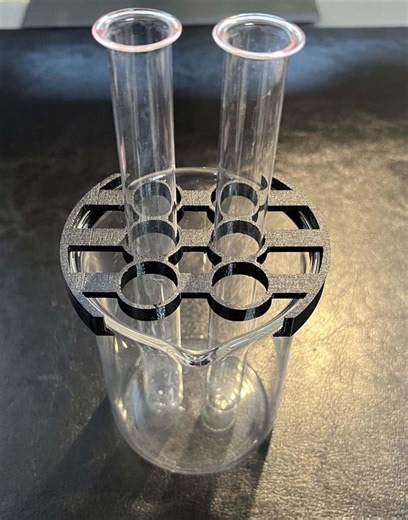 Test tube holder for 250ml beaker #3DThursday #3DPrinting
