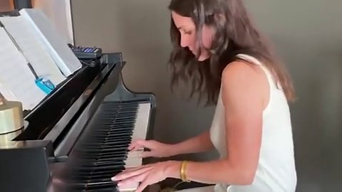 Courteney Cox's daughter Coco is inundated with love in new tribute from famous family