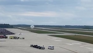 19M views · 34K reactions | Can you imagine the Sneak Pass  over the Bay 勞 The best place to watch it is on Marina Green! Another great Blue Angels capture from Great State of Maine Air Show : Rob Holland Ultimate Air Shows Oct. 8, 9, 10 - San Francisco Link to waterfront seating ⬇️ FleetWeekSF.org | San Francisco Fleet Week | Facebook